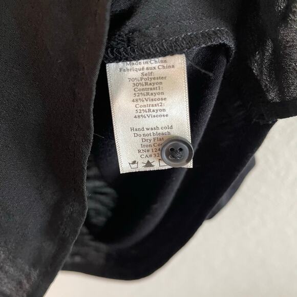 Anthropologie Porridge Aiden Black Roll Tab Sleeve Floral Detail NWT - Size 1X - Picture 7 of 9